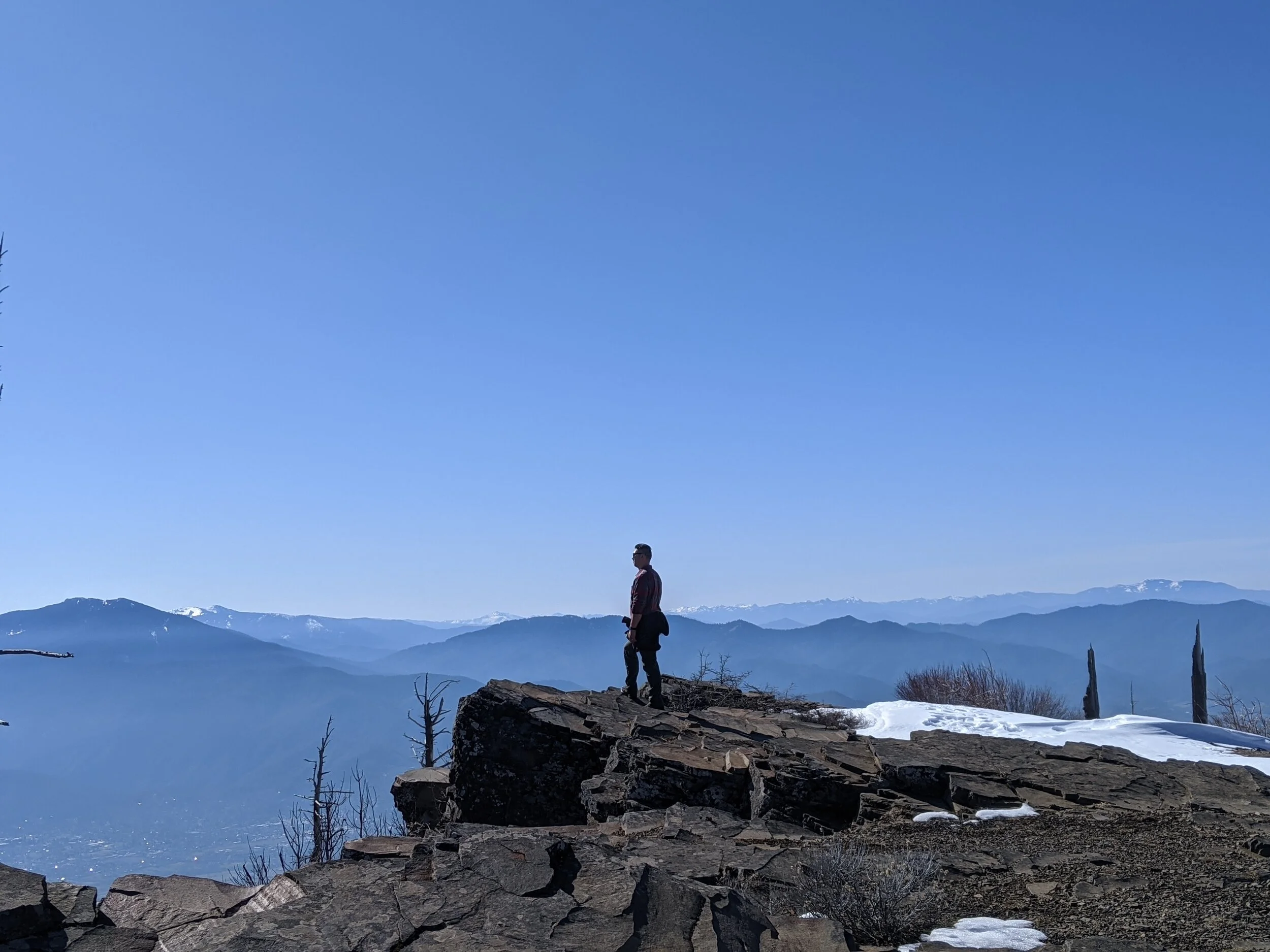 HIKES WITH AMAZING VIEWS - GRIZZLY PEAK IN ASHLAND